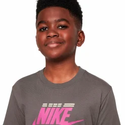 k nsw tee brandmark futura (consume