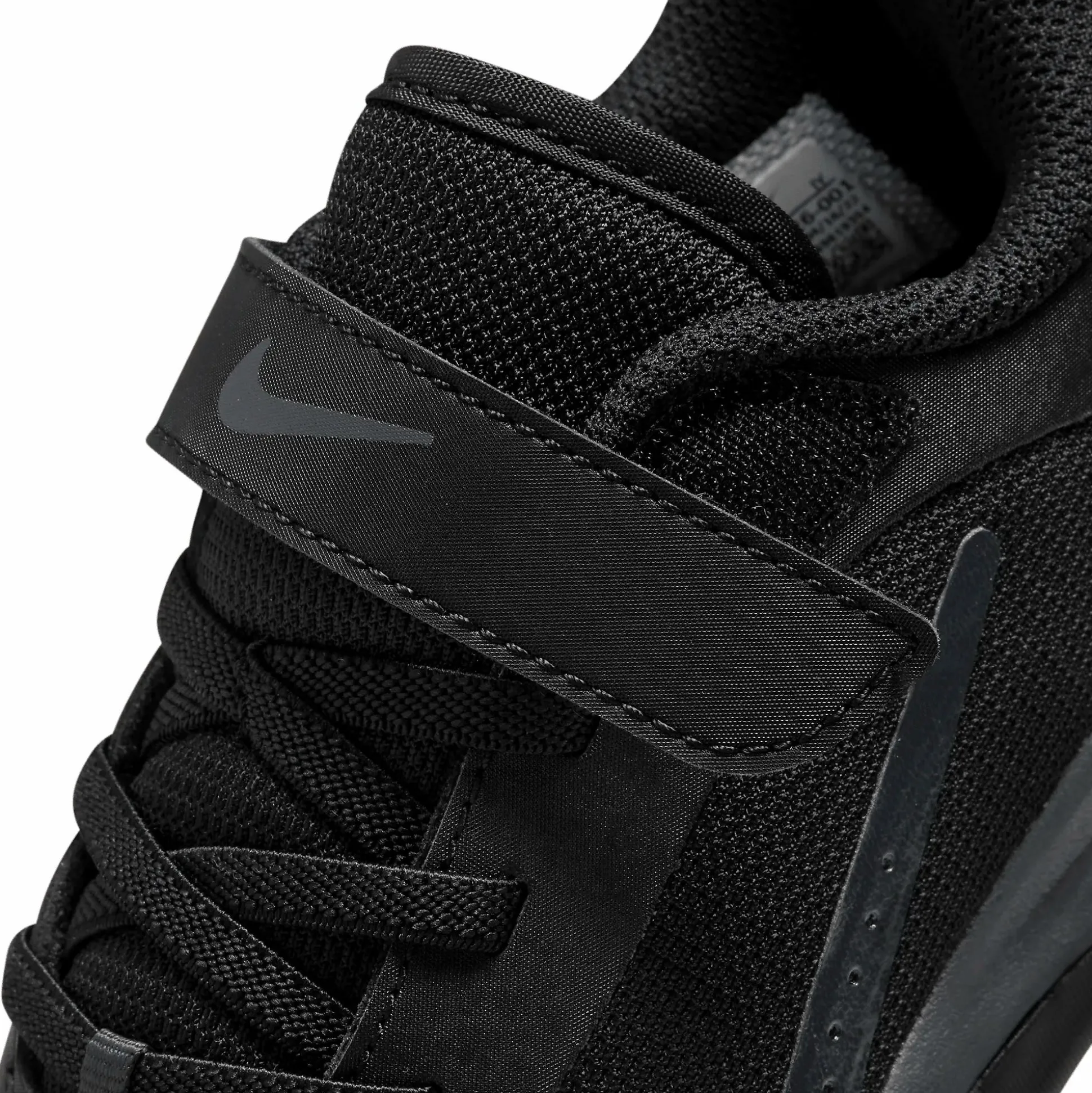 nike omni multi-court k