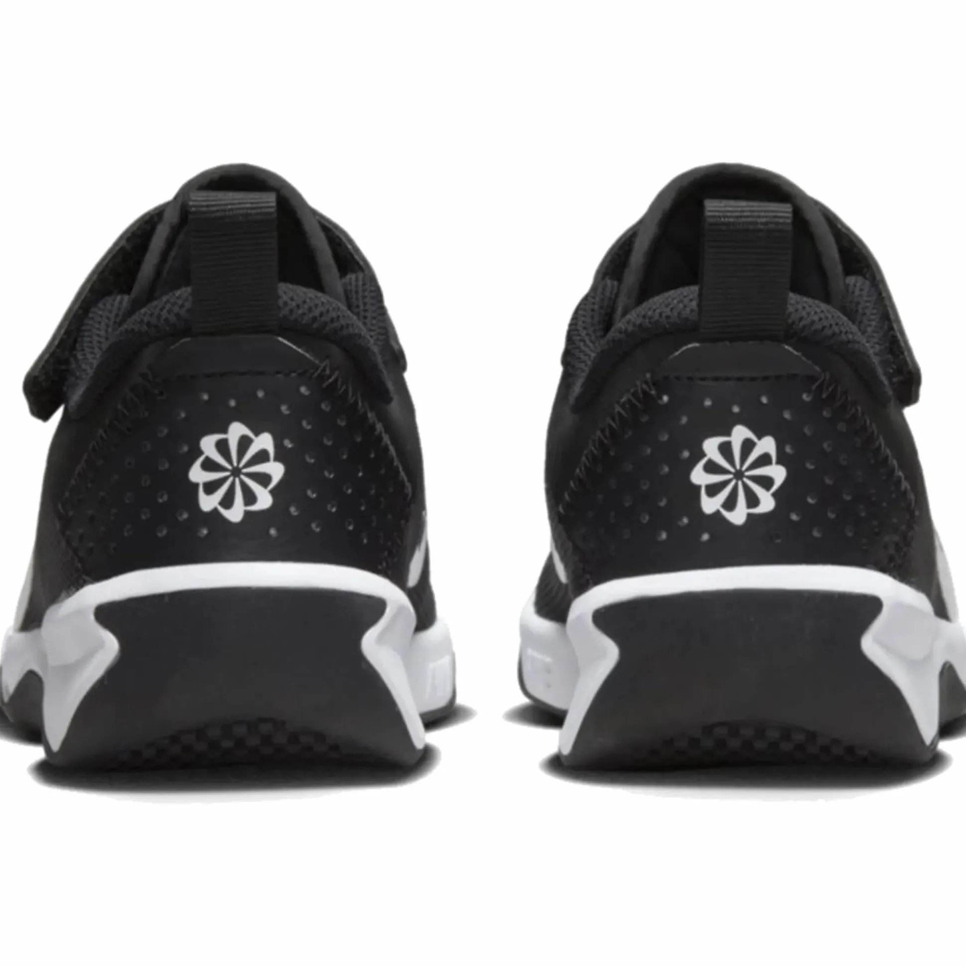 nike omni multi-court k