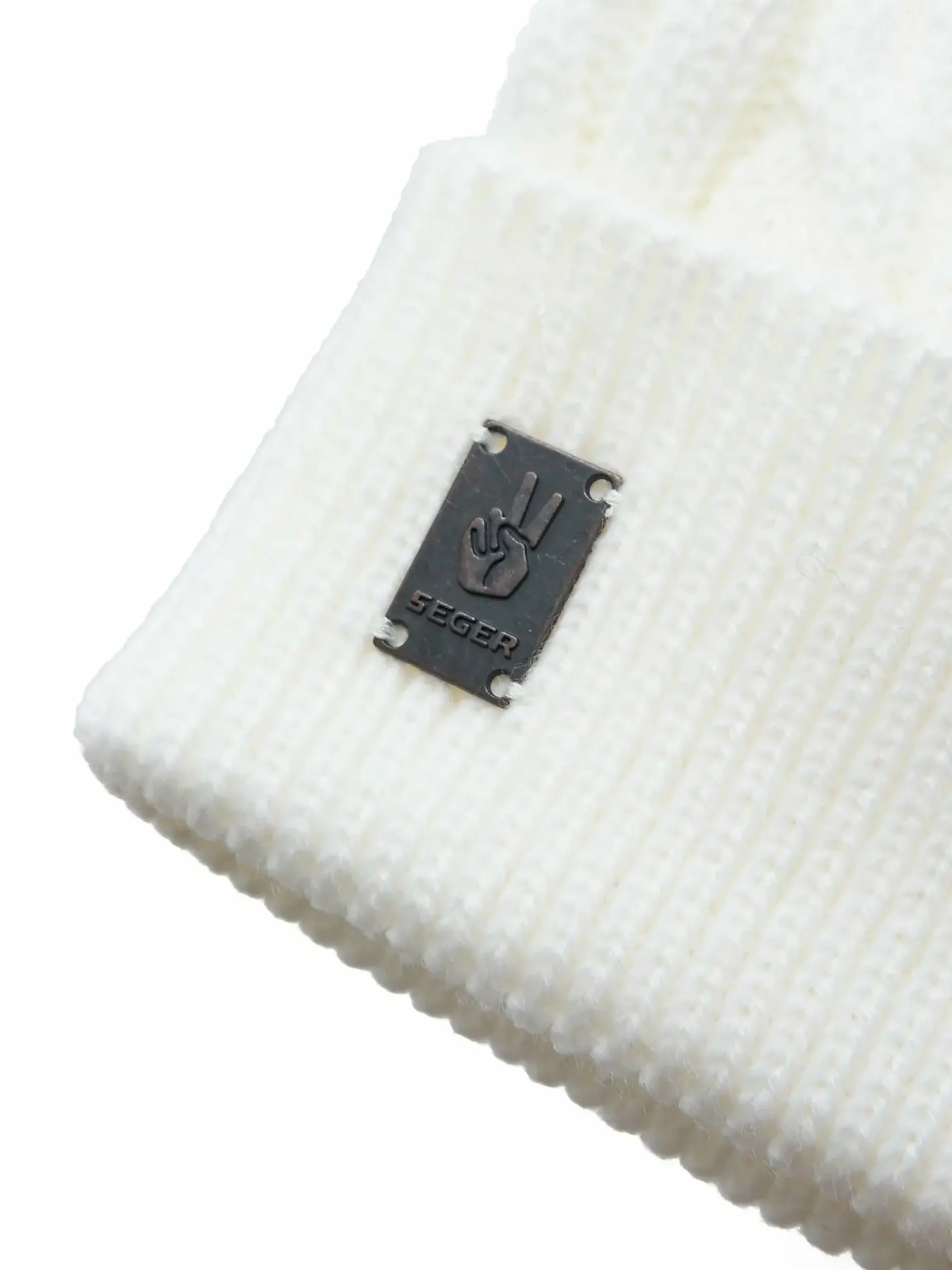 seg knitted cable beanie sr